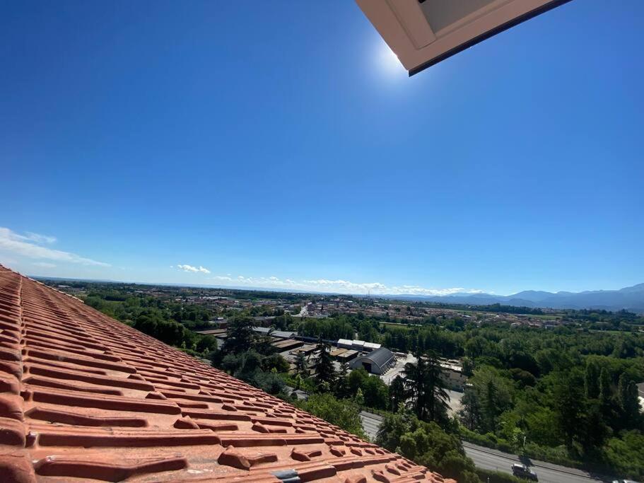 Deliziosa Mansarda Con Vista Panoramica Cuneo